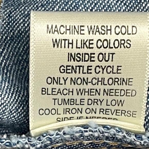 Denim Jacket With Appliqué and Embroidery Women’s Size Large - Picture 9 of 13